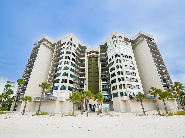 1600 Gulf Blvd #1112 — Photo 1