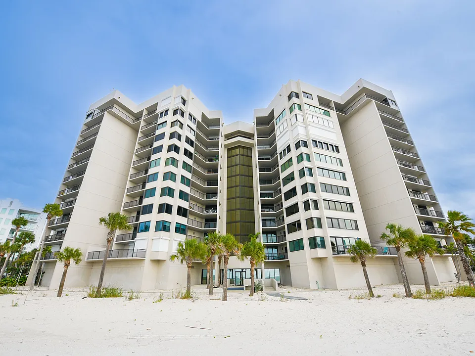 1600 Gulf Blvd #1112