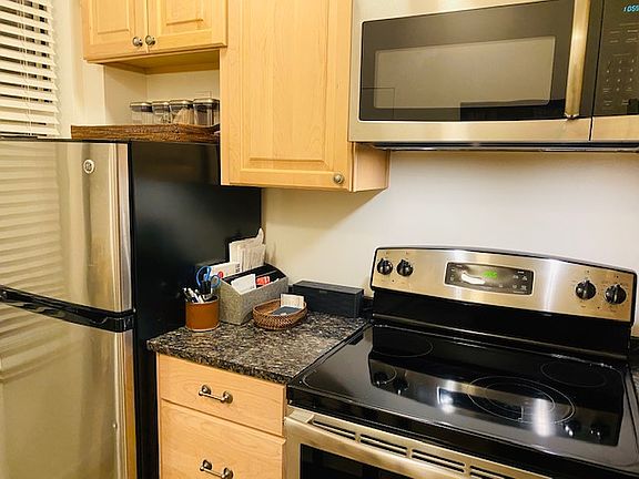 2nd image of 229 W 16th St APT B