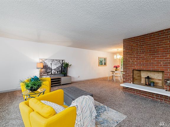 4th image of 7801 S Alaska St