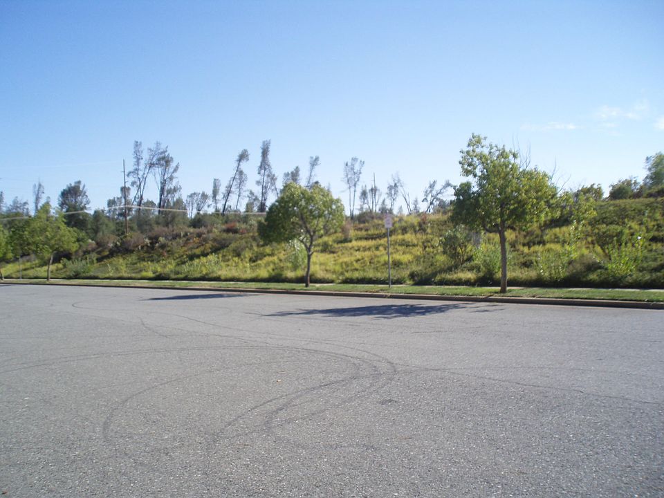 1st image of Shasta Gateway Dr