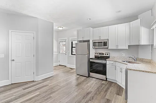 3800 Woodbine Ave #1 Photo 1