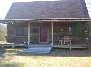 1693 Atmosphere Rd, Atmore, AL 36502