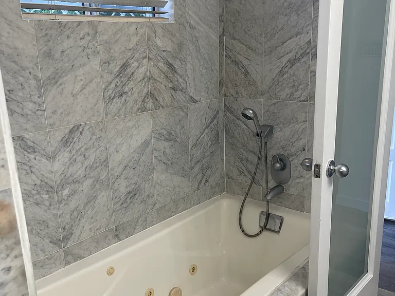 341 S Maple Dr — Photo 5