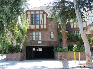 14228 Dickens St, Sherman Oaks, CA 91423