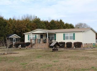 106 Unity Church Rd, Starr, SC 29684