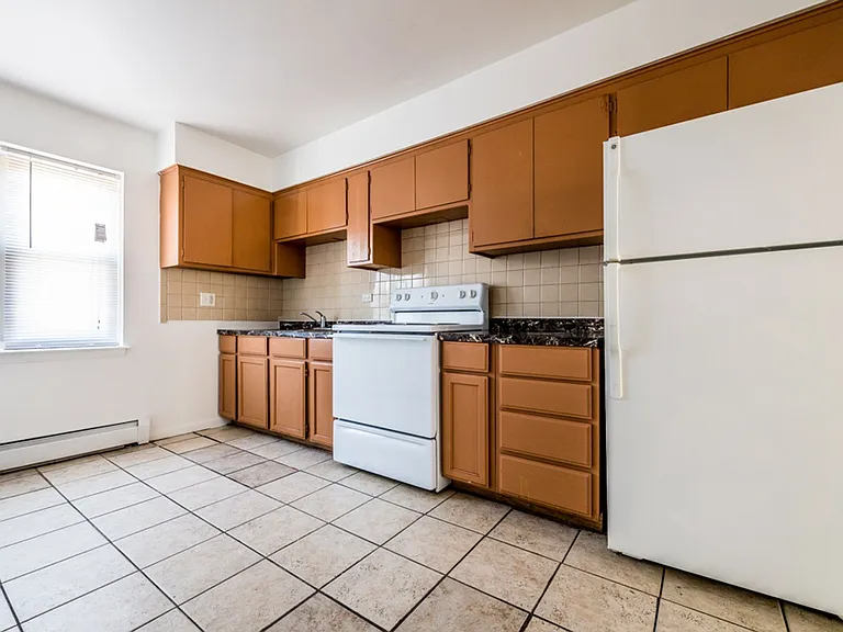 7101 S Artesian Ave — Photo 15