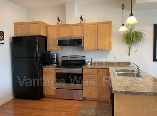 1856 Ambrosi Rd #216, Kelowna, BC V1Y4R9