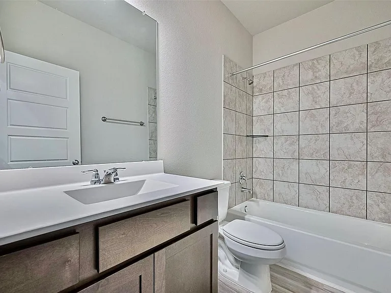 27231 Blue Pool Dr — Photo 23