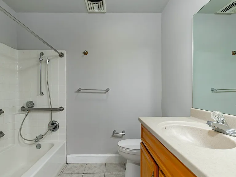 Garden Street Apartments — Photo 28
