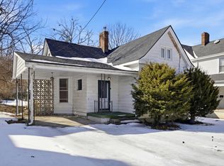 31 15th St, Paris, KY 40361