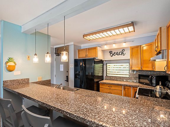 5th image of 3615 Lower Honoapiilani Rd #123