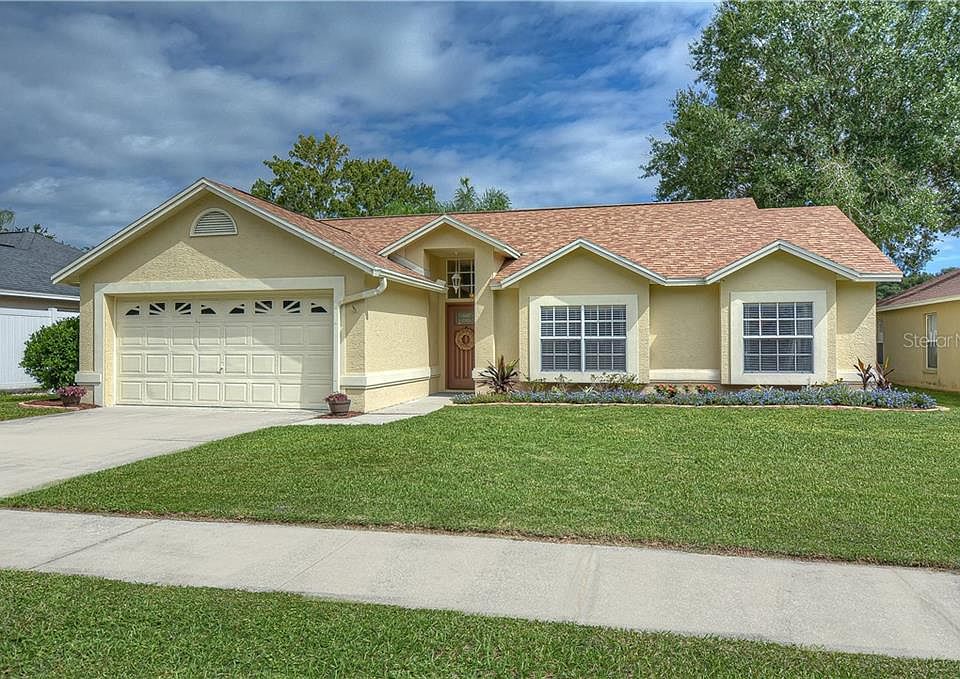 1st image of 24359 Twin Lake Dr