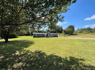 138 Kanaan Dr, Rutherfordton, NC 28139