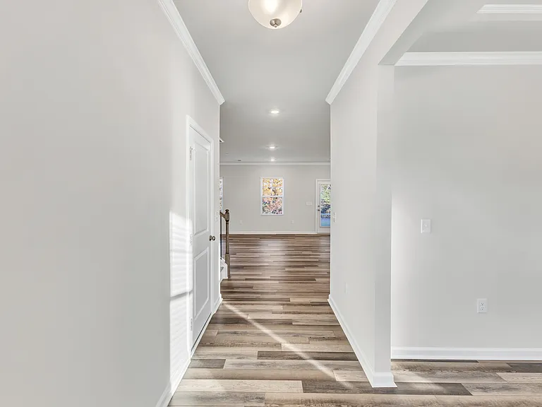 3808 Mason Bluff Dr — Photo 4
