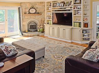 9 Harbor View Dr, Andover, NJ 07821