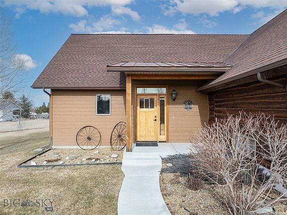 2nd image of 220 Cayuse Trl