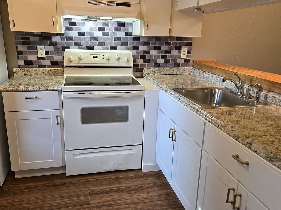 Kitchen view 1