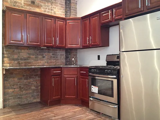 Rented by RBM Management | media 28