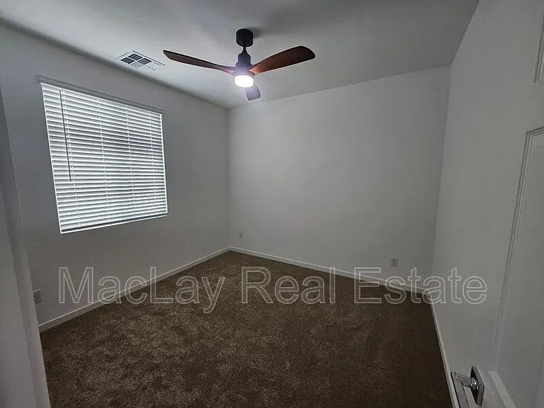 548 W Fremont Pass — Photo 18