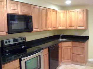 13611 Glen Mill Rd, Rockville, MD 20850