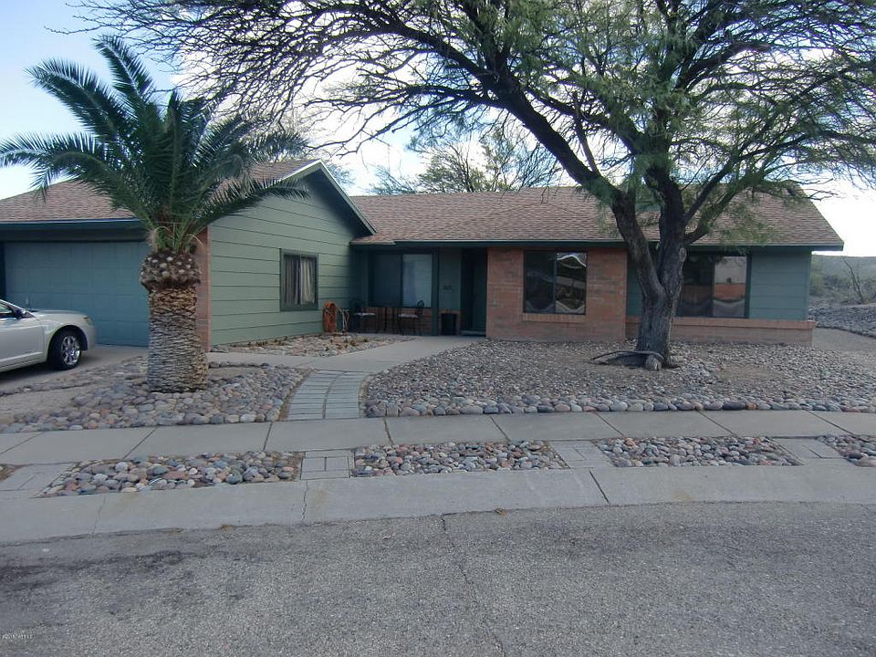 1st image of 2621 W Barbary Dr
