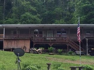 200 Whispering Wind Rd, Erwin, TN 37650