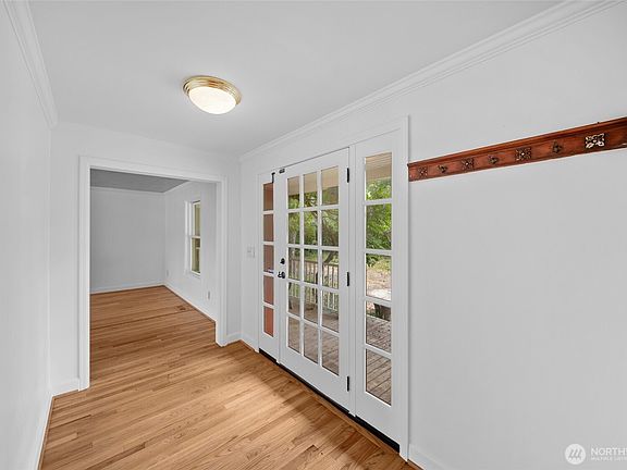 4th image of 4844 Ruddell Road SE