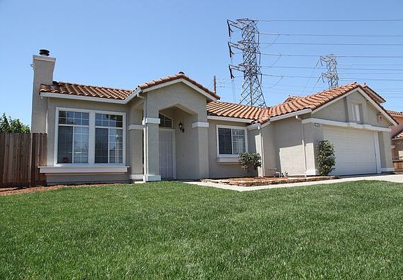 2nd image of 2116 Viera Ave