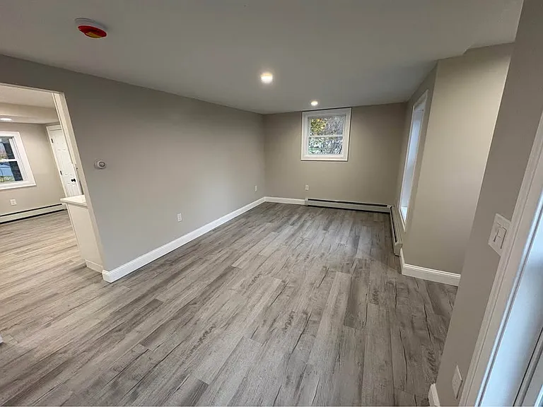 20 Main St #2 — Photo 2