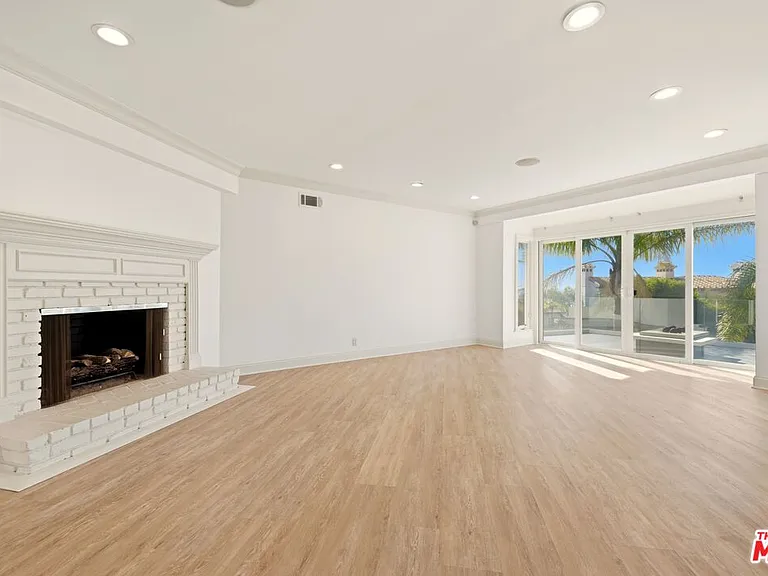 204 Tranquillo Rd — Photo 5
