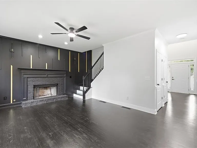 2000 Millstone Dr SW — Photo 11