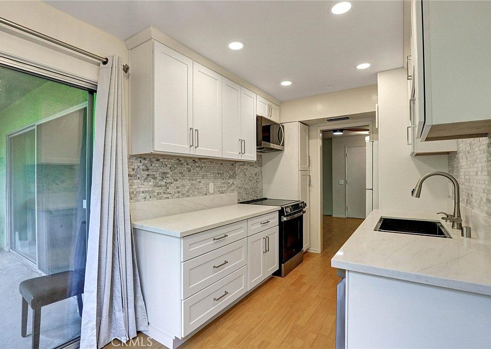 1st image of 1301 S Atlantic Blvd APT 425B