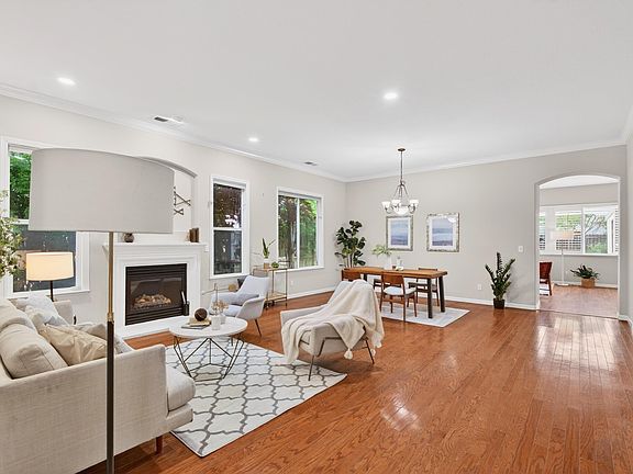 4th image of 5113 Pray Ct