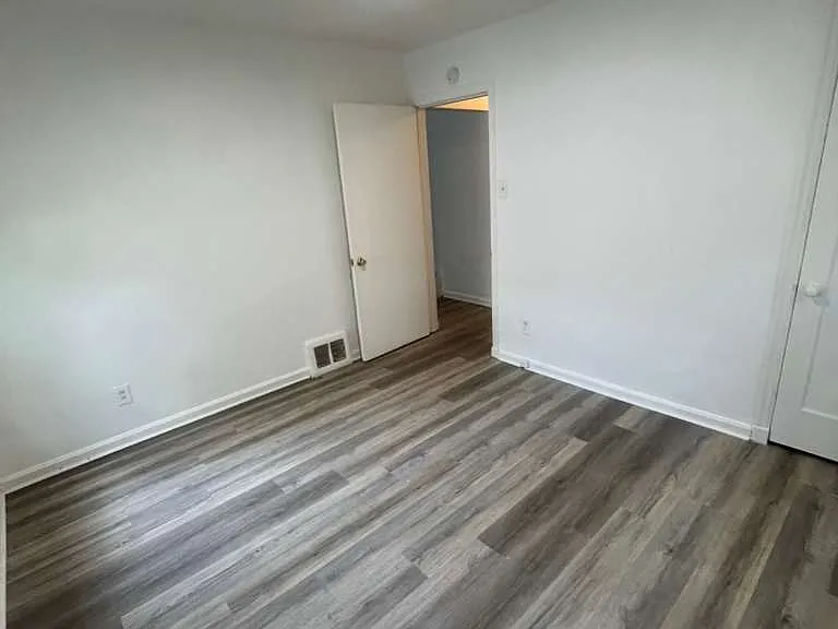 6305 Peurifoy Ave — Photo 9