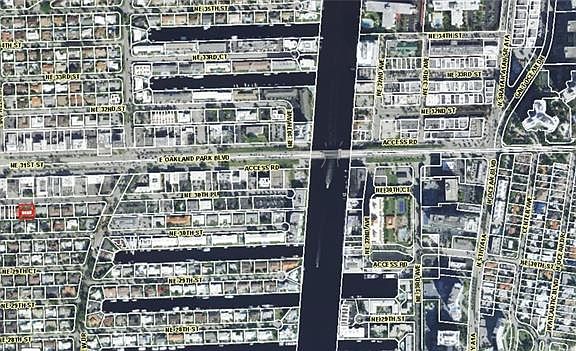 2nd image of 2616 NE 30th Pl #208