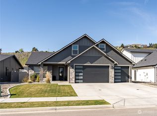 1010 Racine Springs Dr, Wenatchee, WA 98801