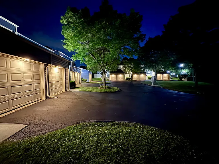 NIGHT PHOTO