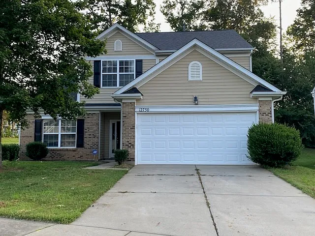 12750 Oakton Hunt Dr