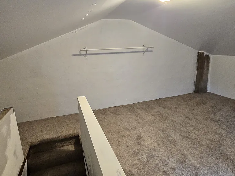 523 Castle Shannon Blvd — Photo 22
