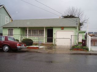 385 105th Ave, Oakland, CA