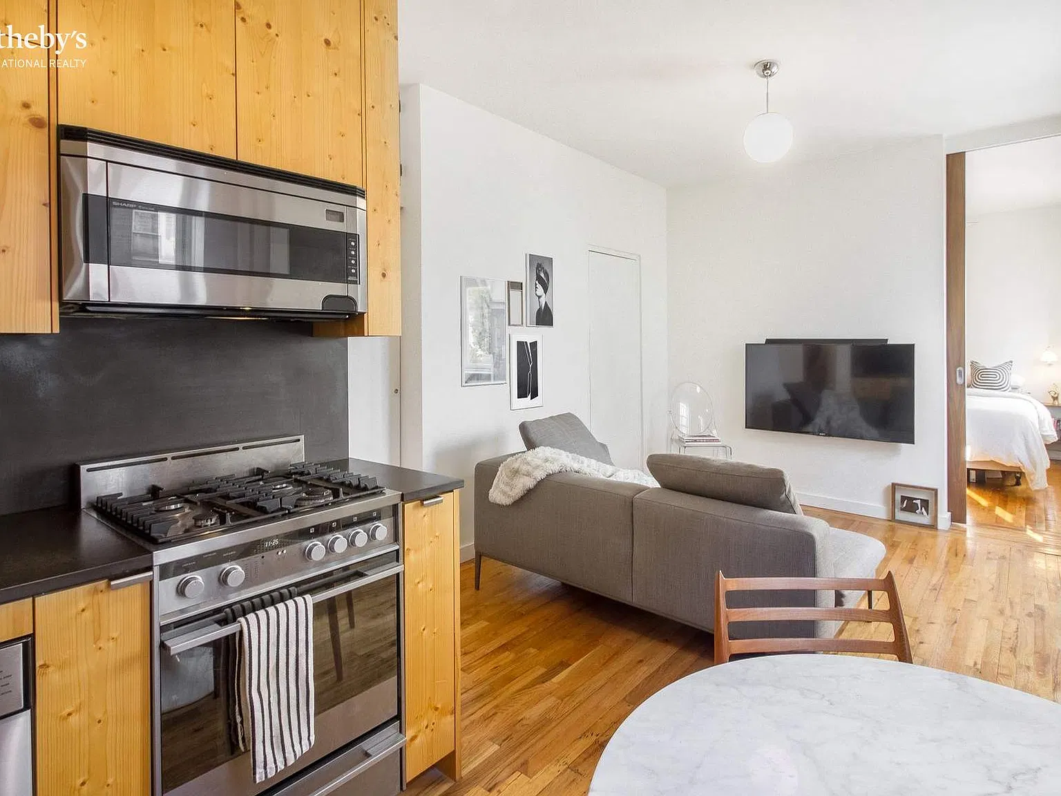 316 Mott Street — Photo 3