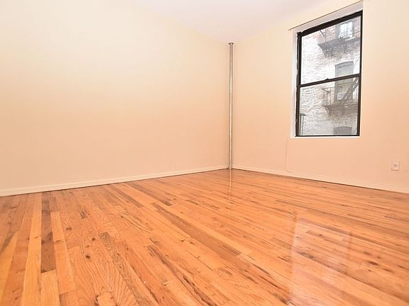 5th image of 570 W 172nd St APT 3A