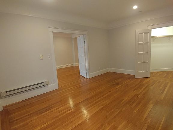 2nd image of 425 Hyde St APT 42