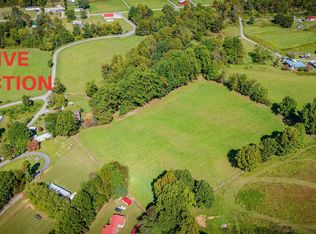 Taylor Hollow Rd, Elizabethton, TN 37643