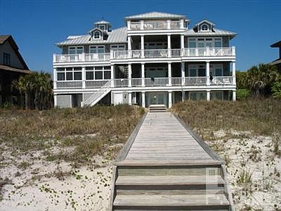 2nd image of 312 Beach Road N