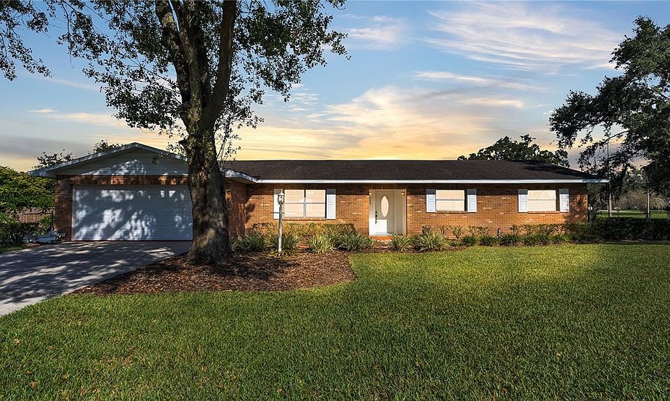 1st image of 424 FOREST GLEN AVENUE