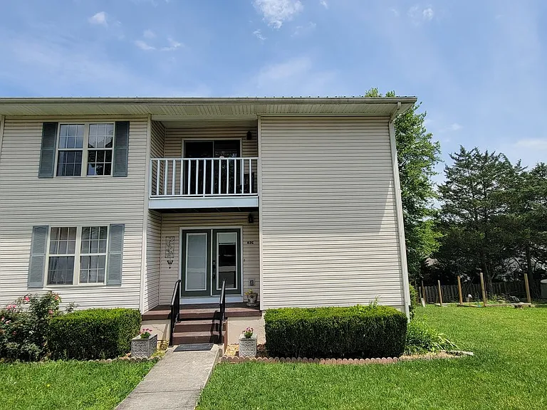 63C Eastgate Cir — Photo 1