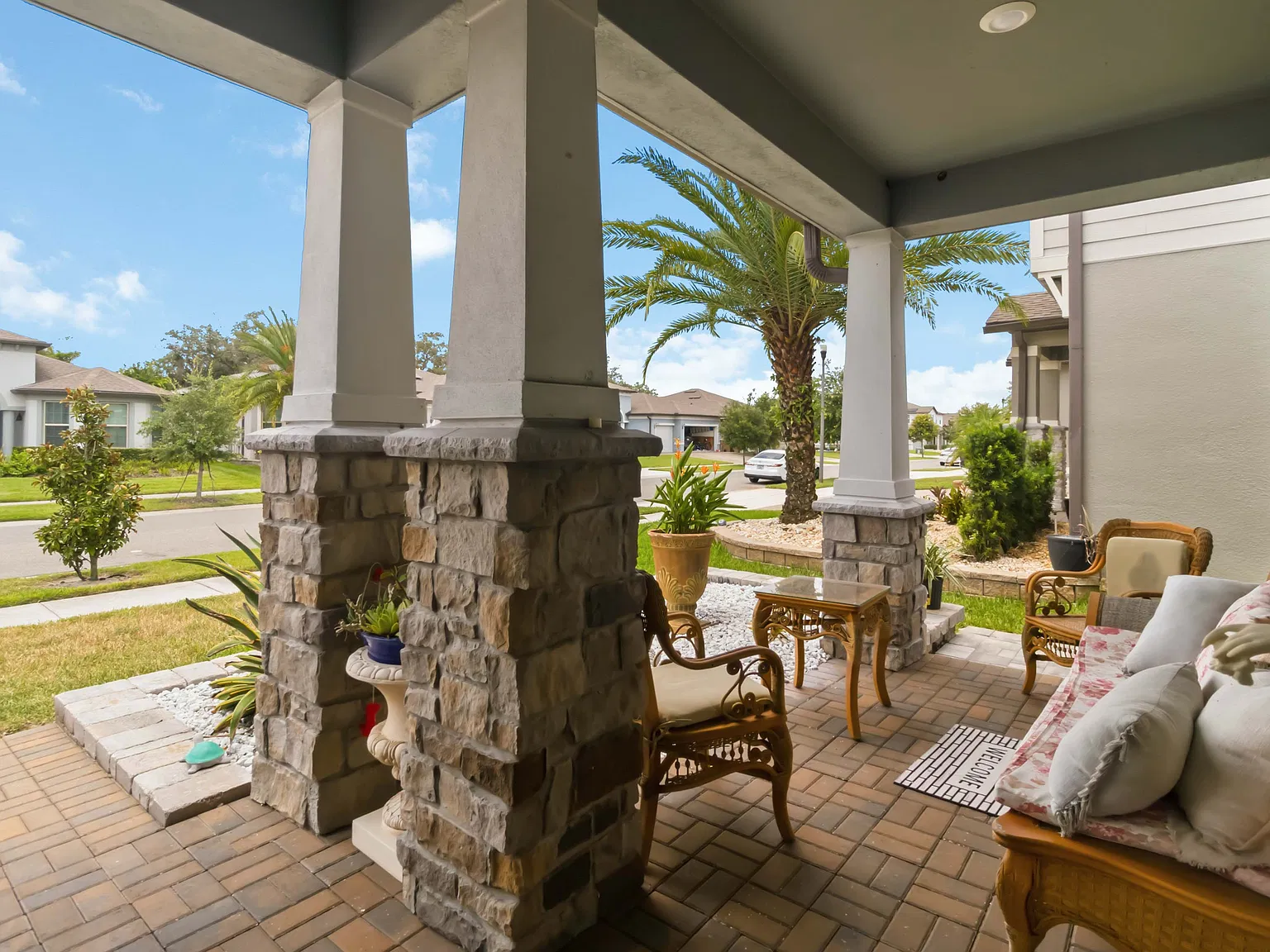 7 bed, 5486 sqft, $4,800 — Photo 3