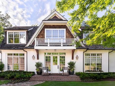 5360 Lake Forrest Dr, Atlanta, GA, 30342